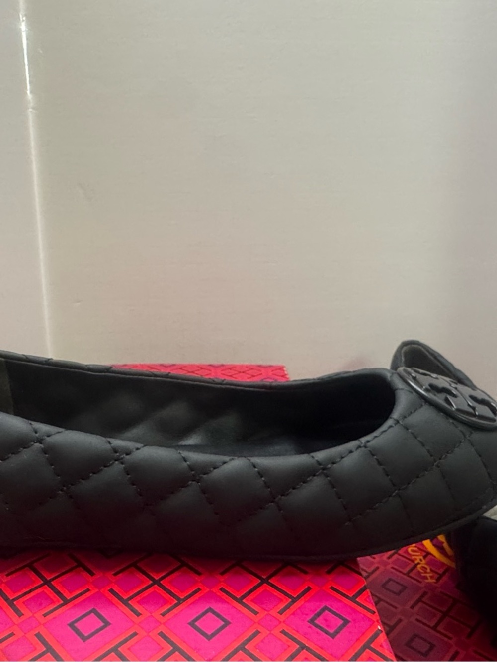 Tory Burch Black Quilted Logo Ballet Flat - Picture 2 of 3
